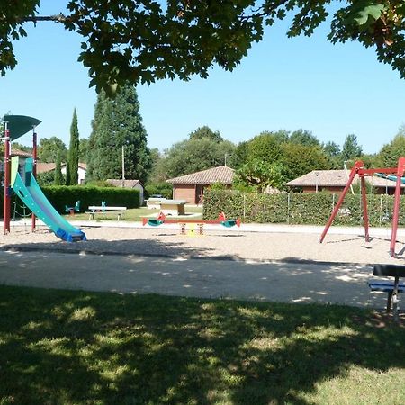 Gites De La Garenne Nérac Екстериор снимка
